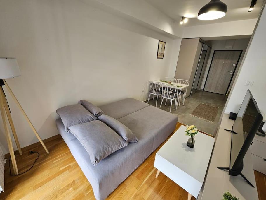 Milo Apartment Skopje Exterior photo